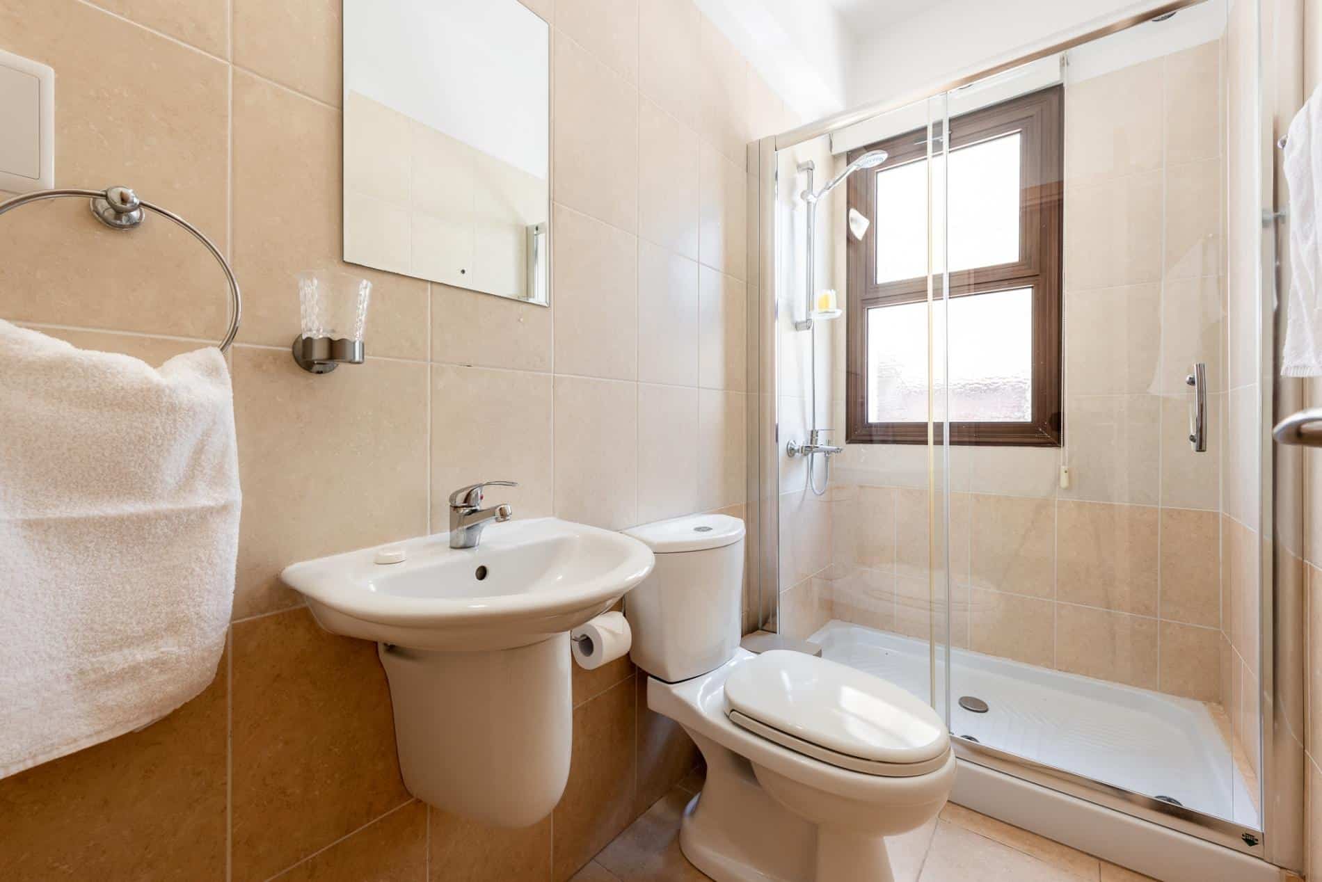 Bathroom 4