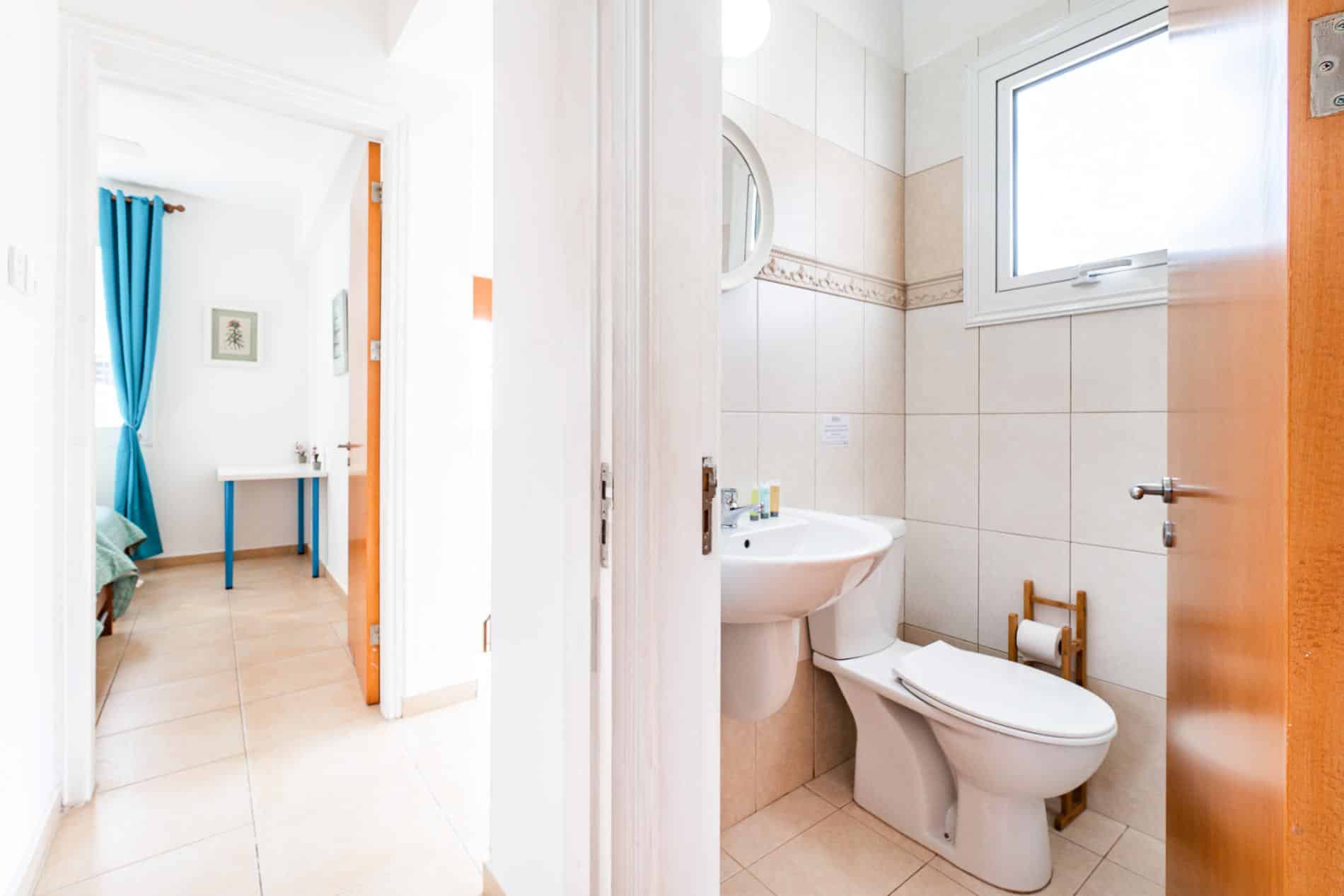 Bathroom 2