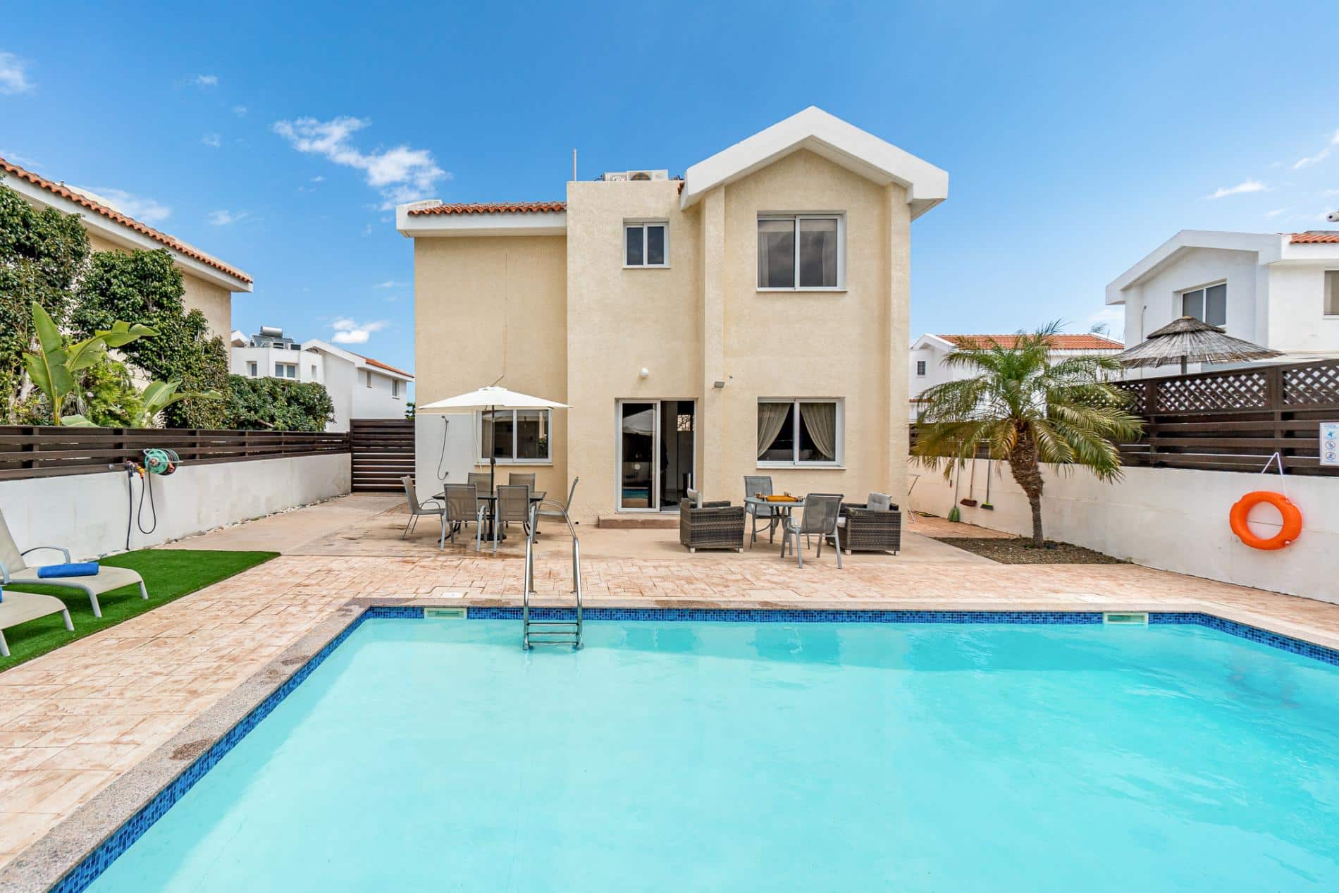 Villa Sunnyside Mandali by Ezoria Villas
