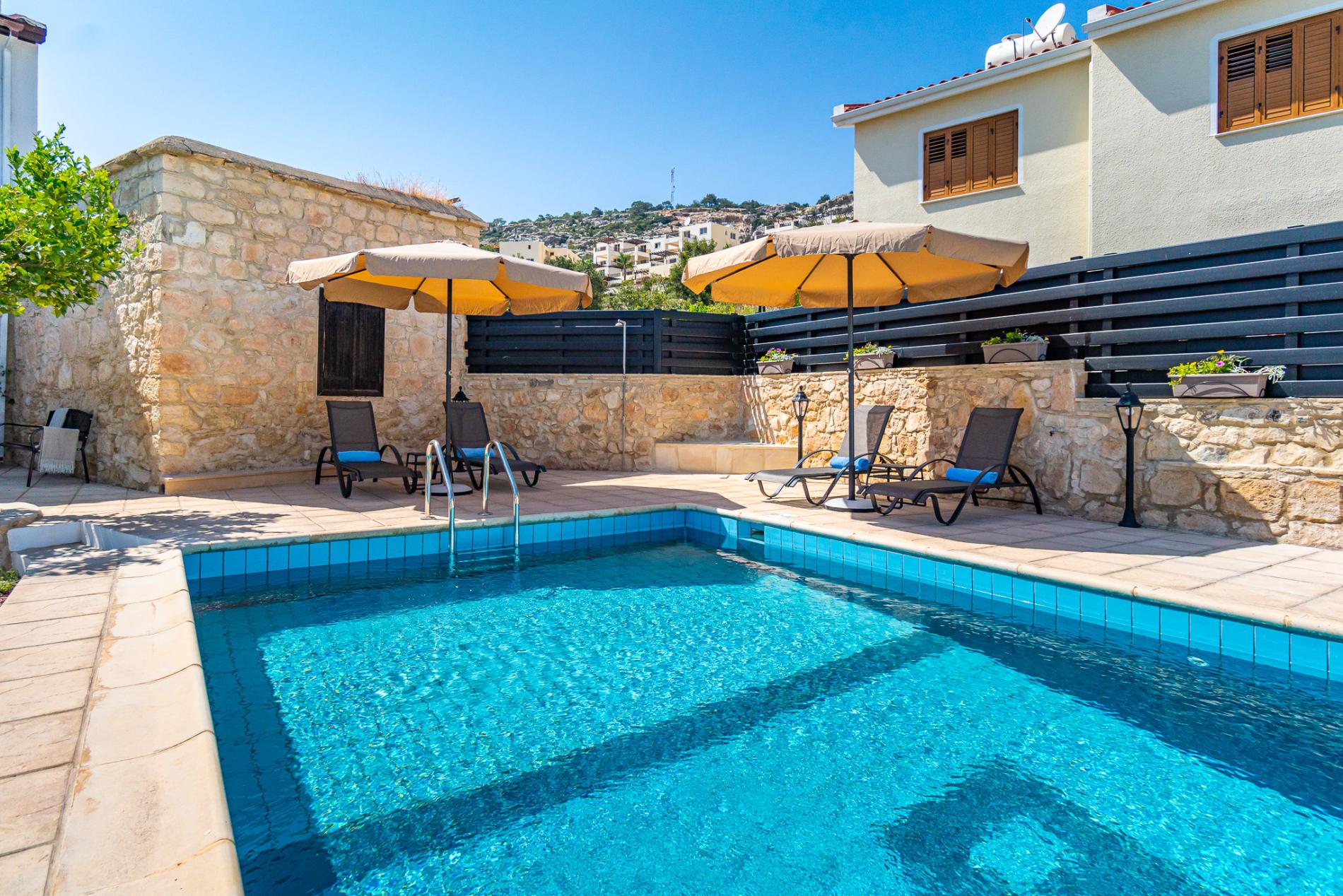 Kamara Boutique Guest Houses – STAVLI by Ezoria Villas