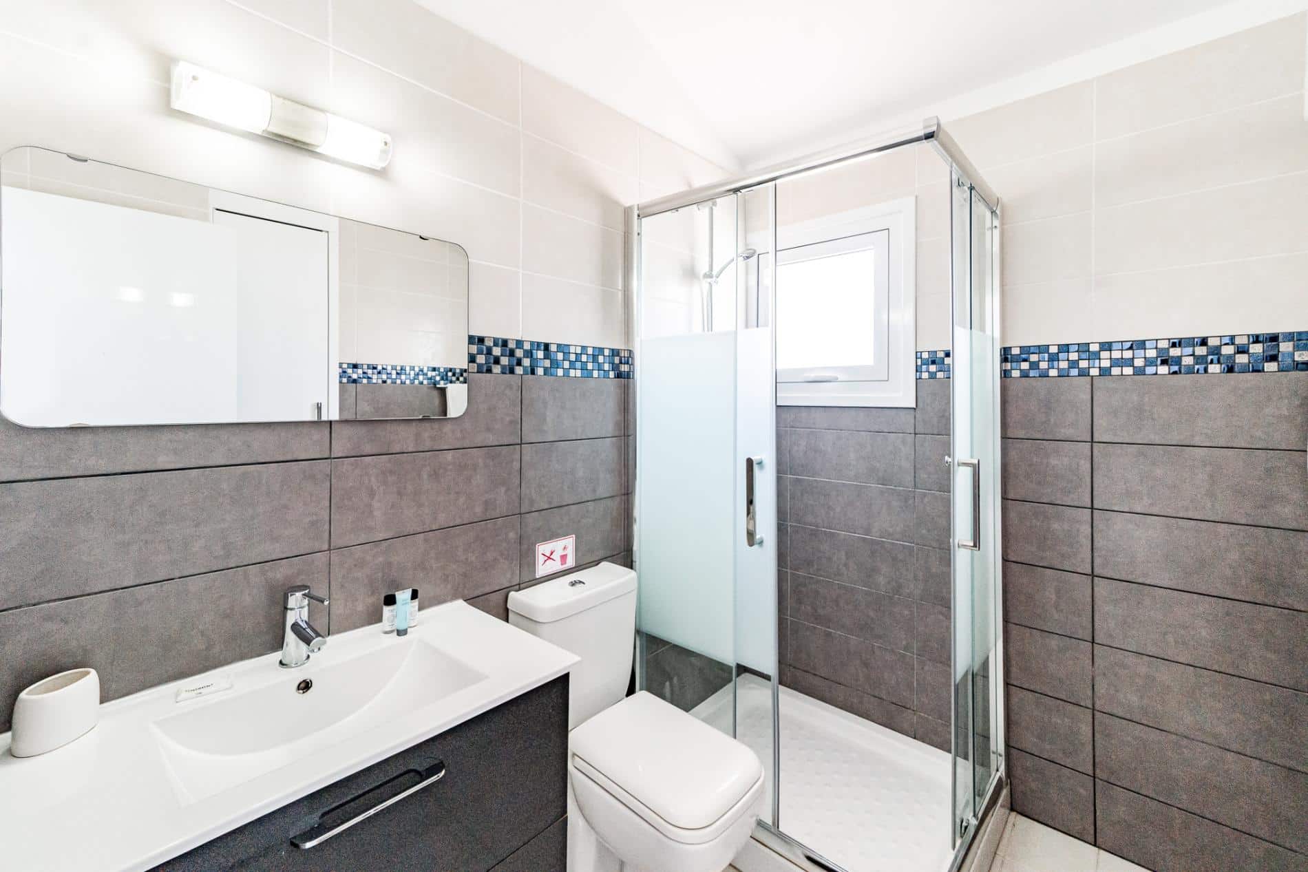 Bathroom 4
