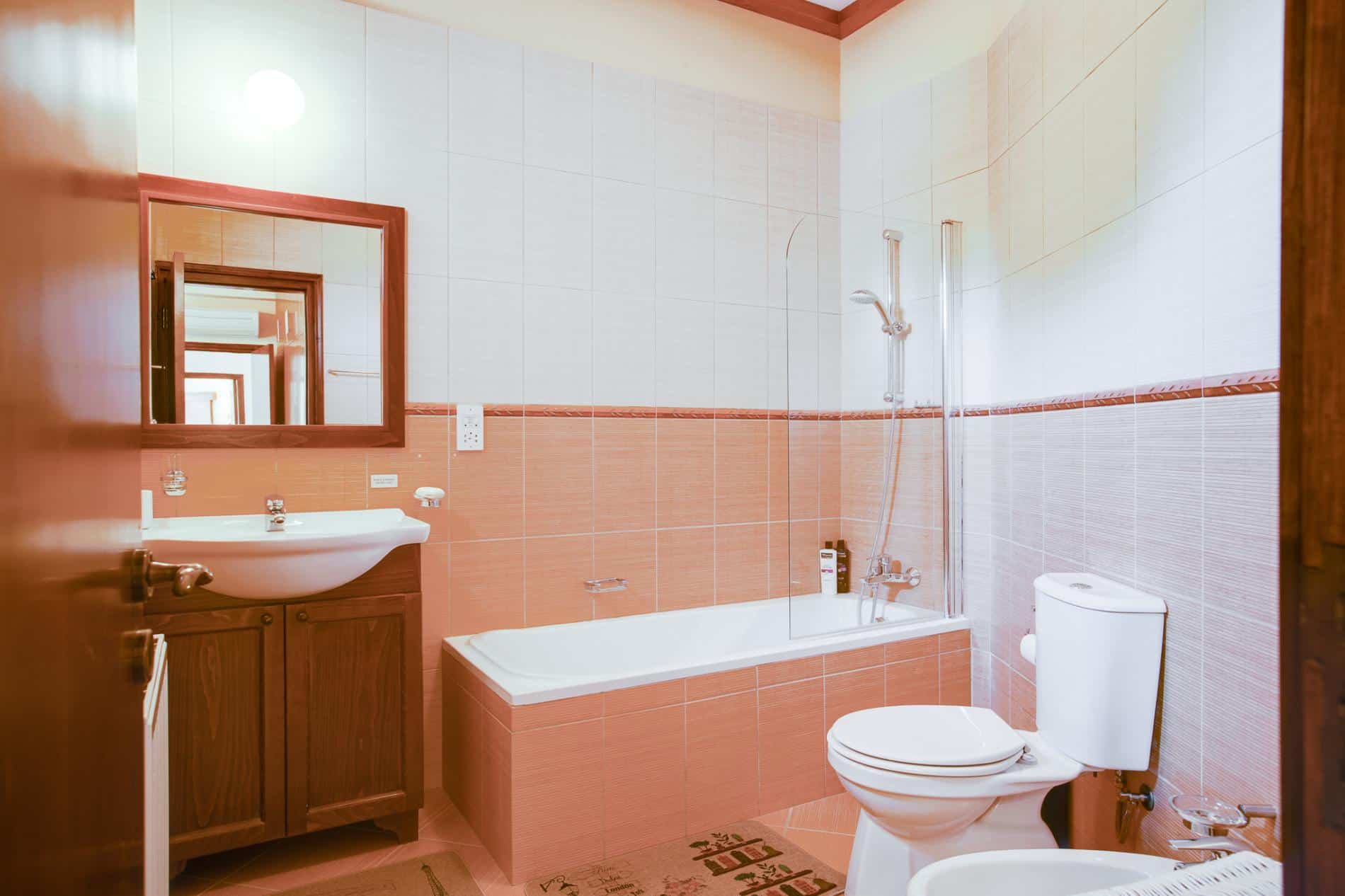 Bathroom 4