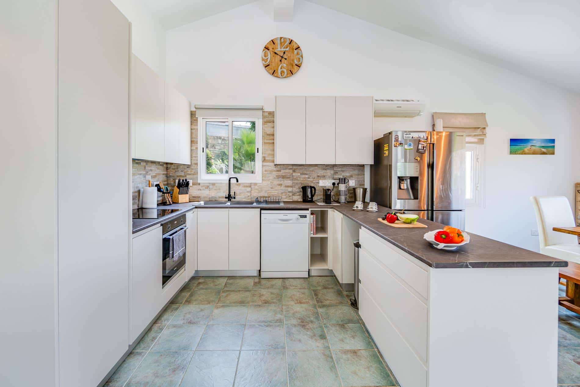 Kitchen 1