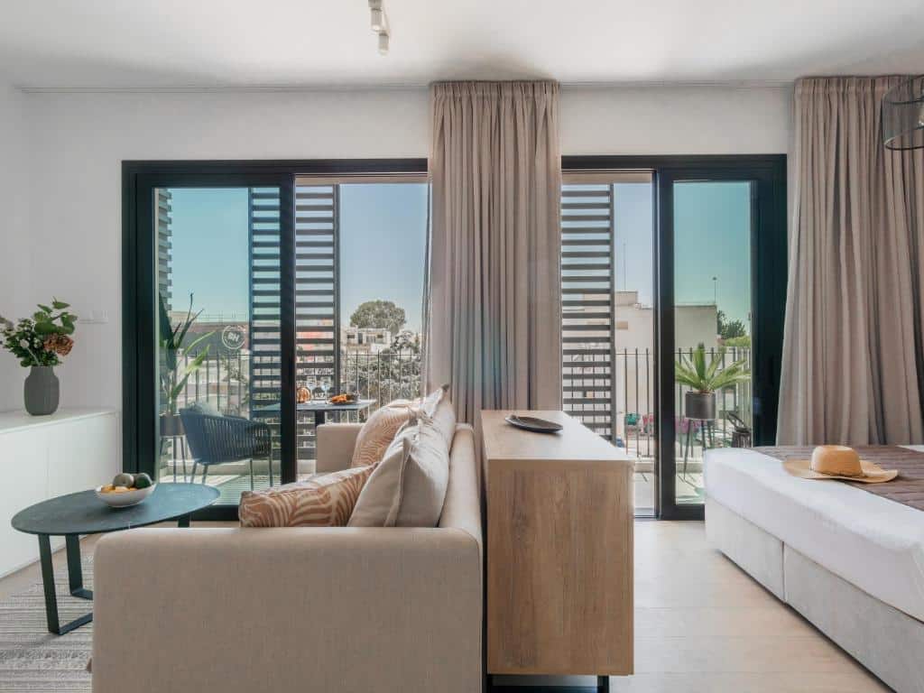 ARMONTA Residences Block B Studio 305 - image 3