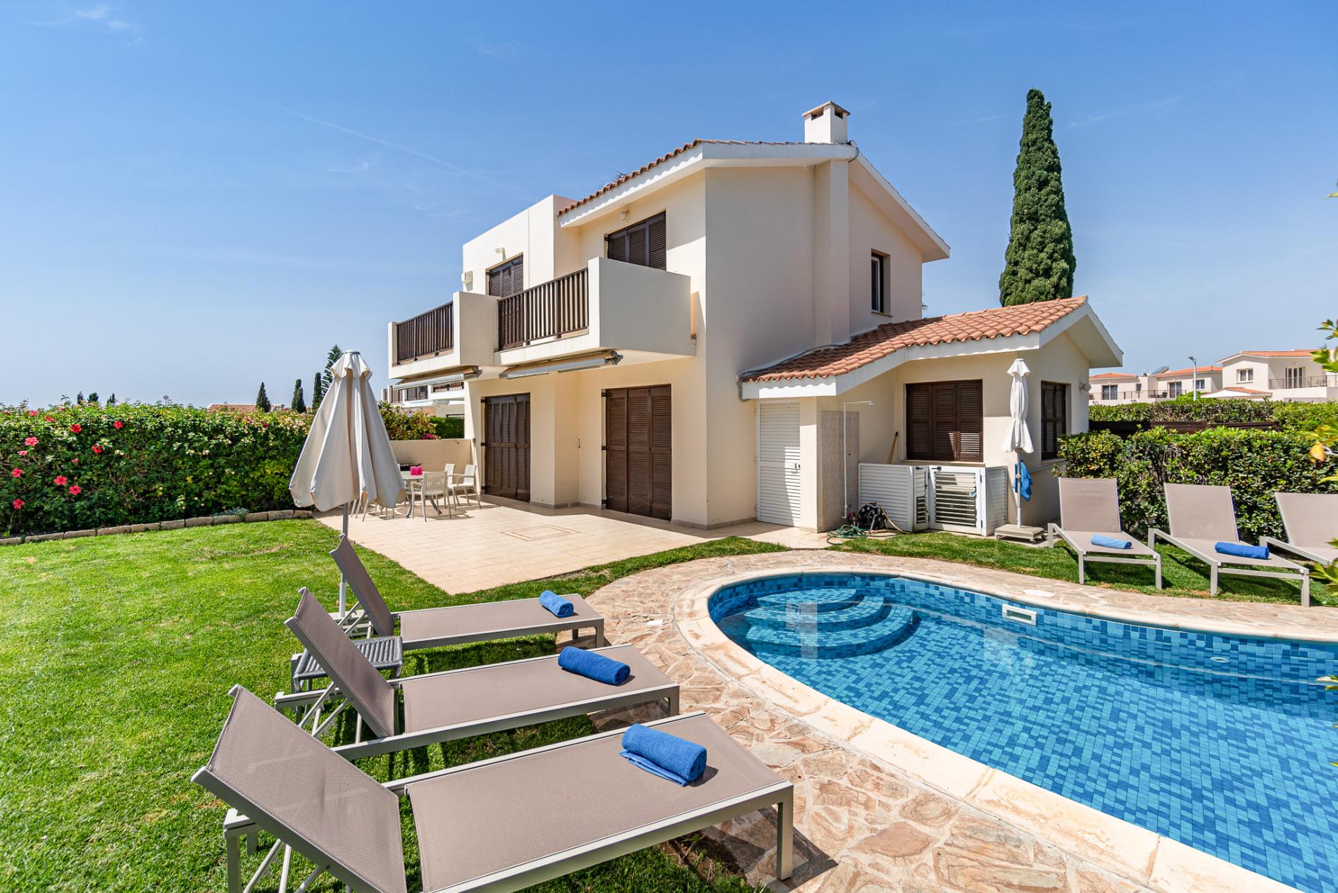 Villa Demiana by Ezoria Villas