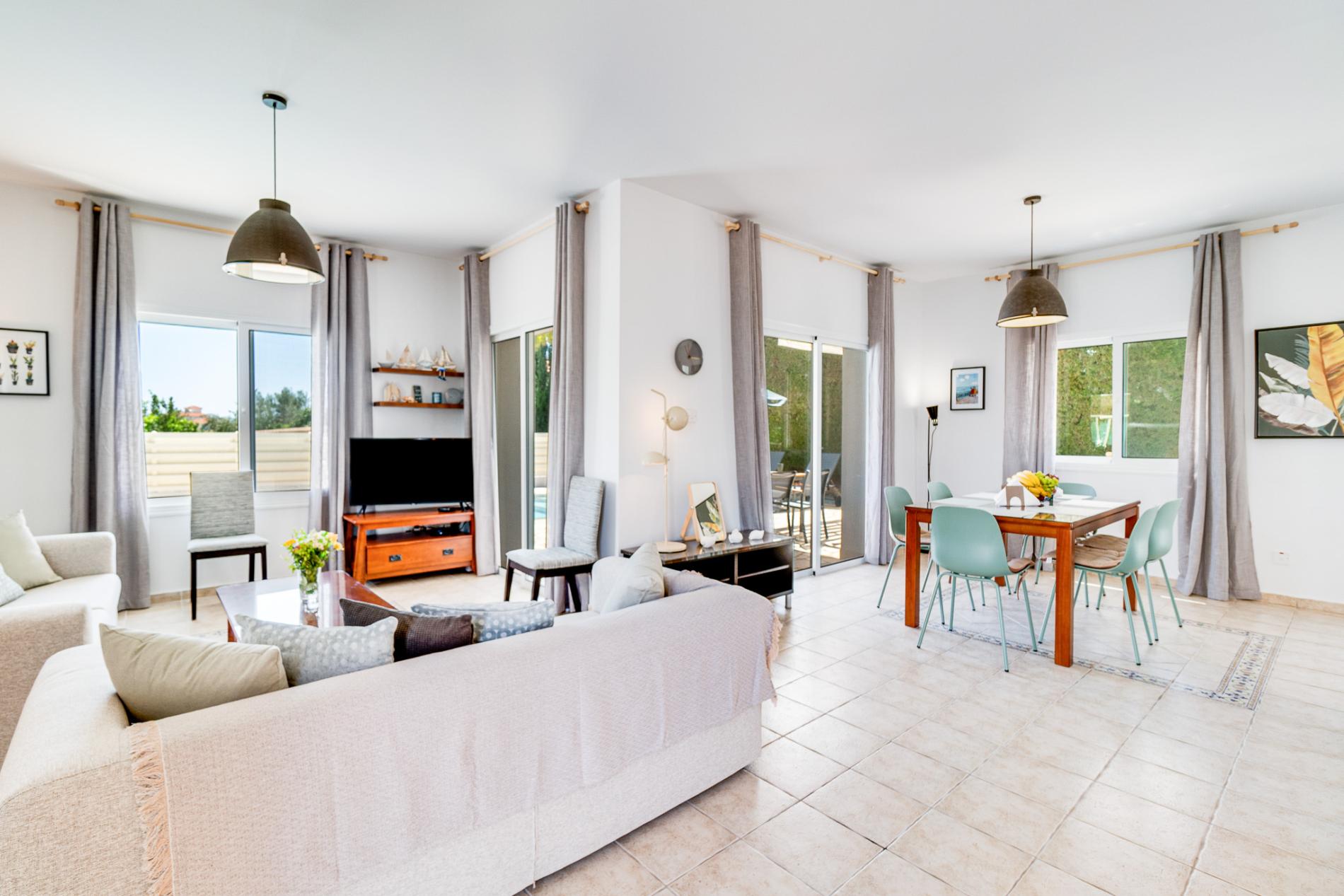 Blue Velvet Villa by Ezoria Villas