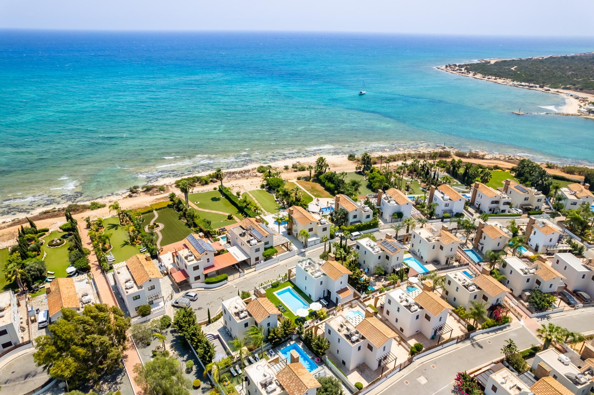 Villa Dara by Ezoria Villas