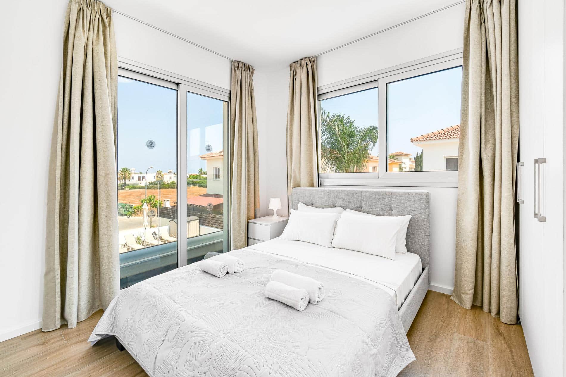 Villa Seabreeze Sofia 1 by Ezoria Villas