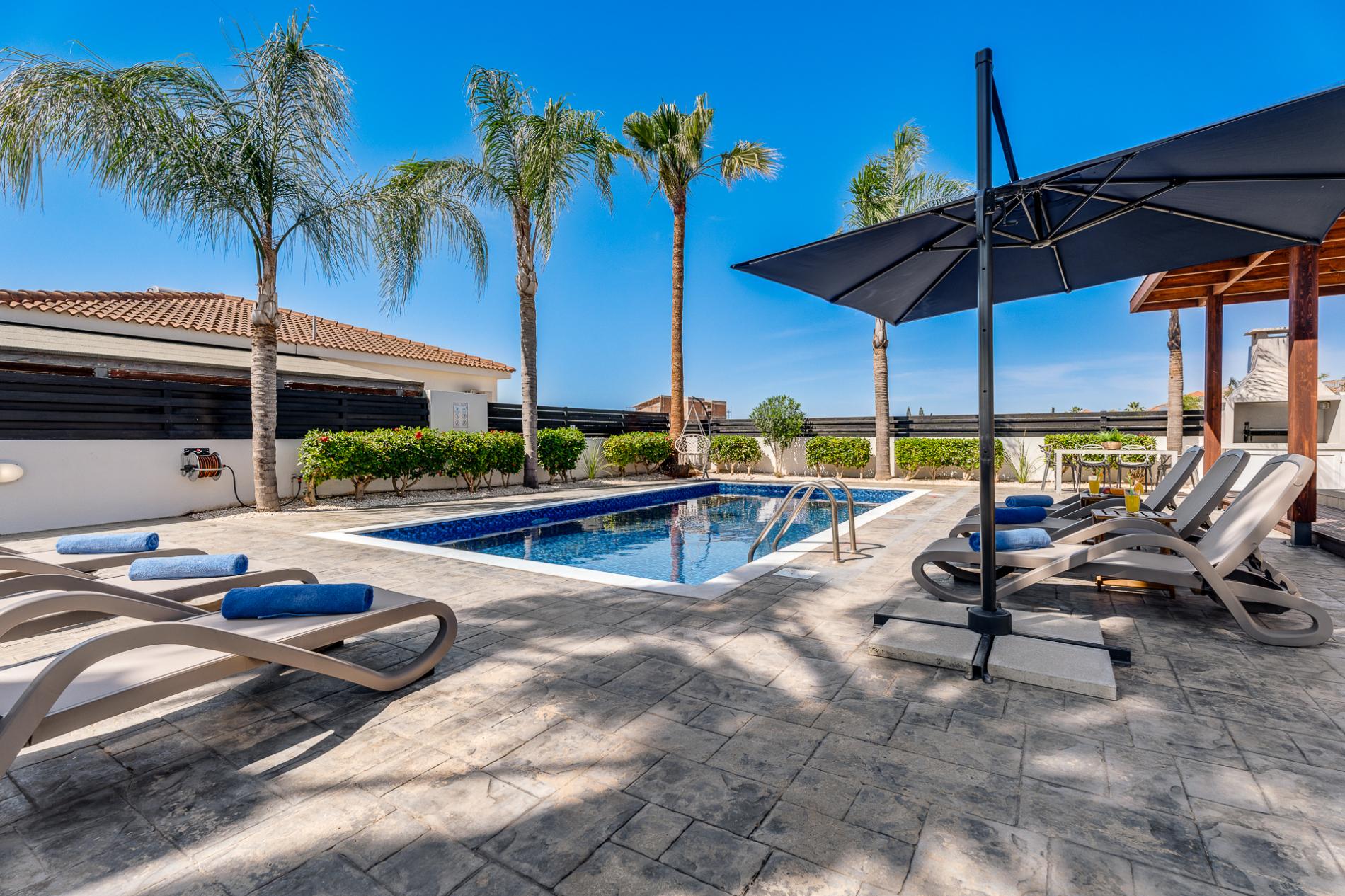 Casa Giovanni by Ezoria Villas