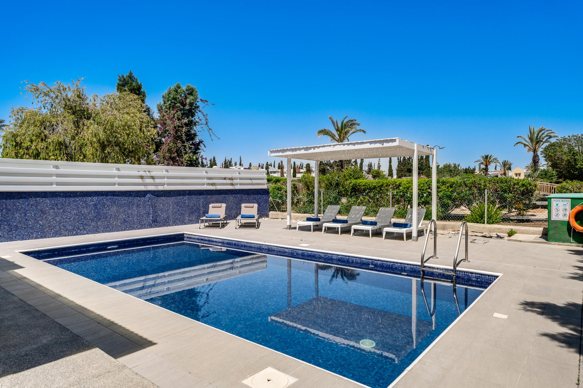 Villa Zina by Ezoria Villas
