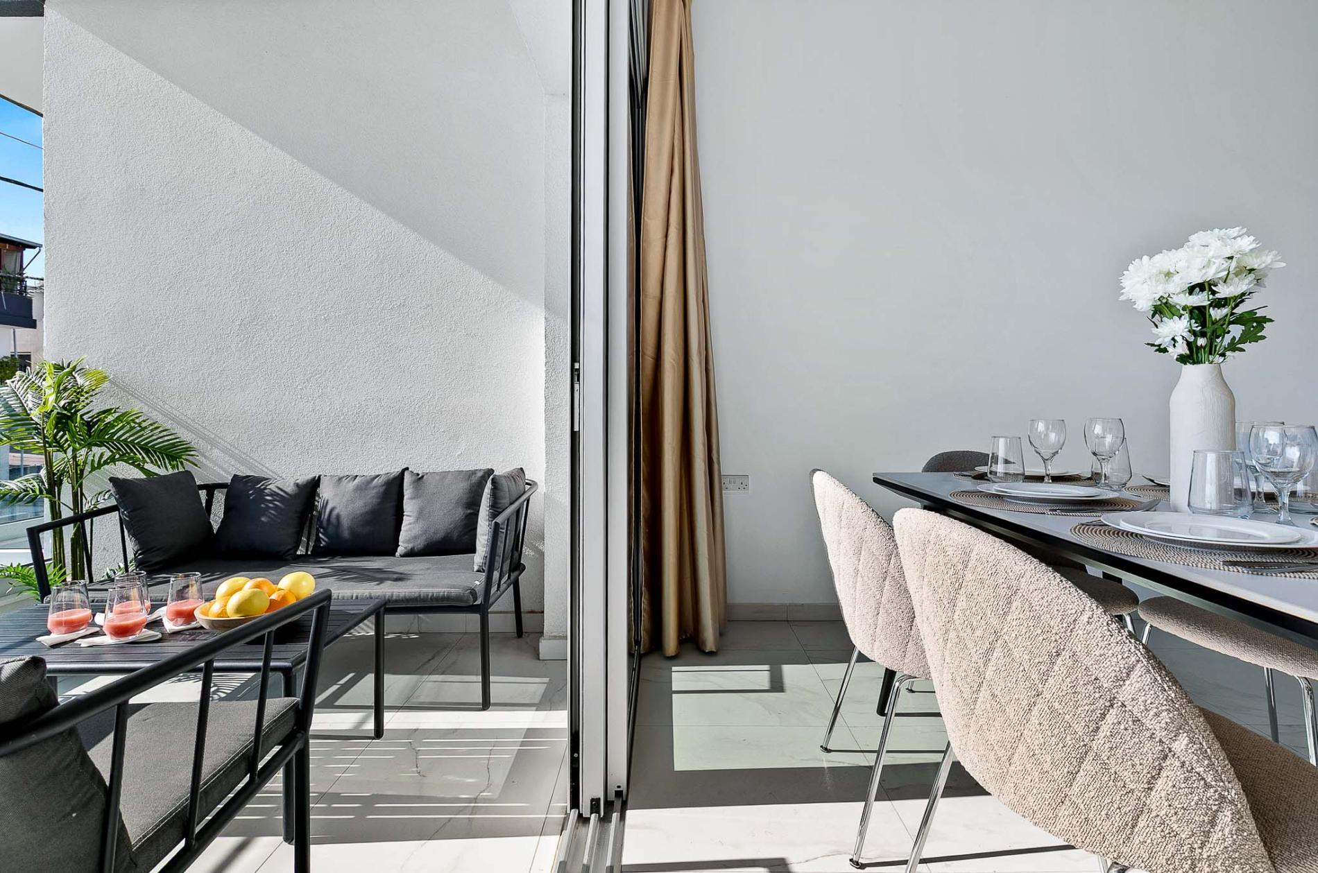 STYLE°Limassol 301 Two Bedroom by Ezoria Villas - image 3