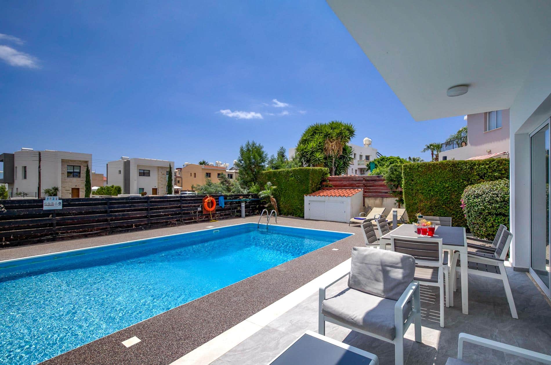 Villa Roker by Ezoria Villas - image 2