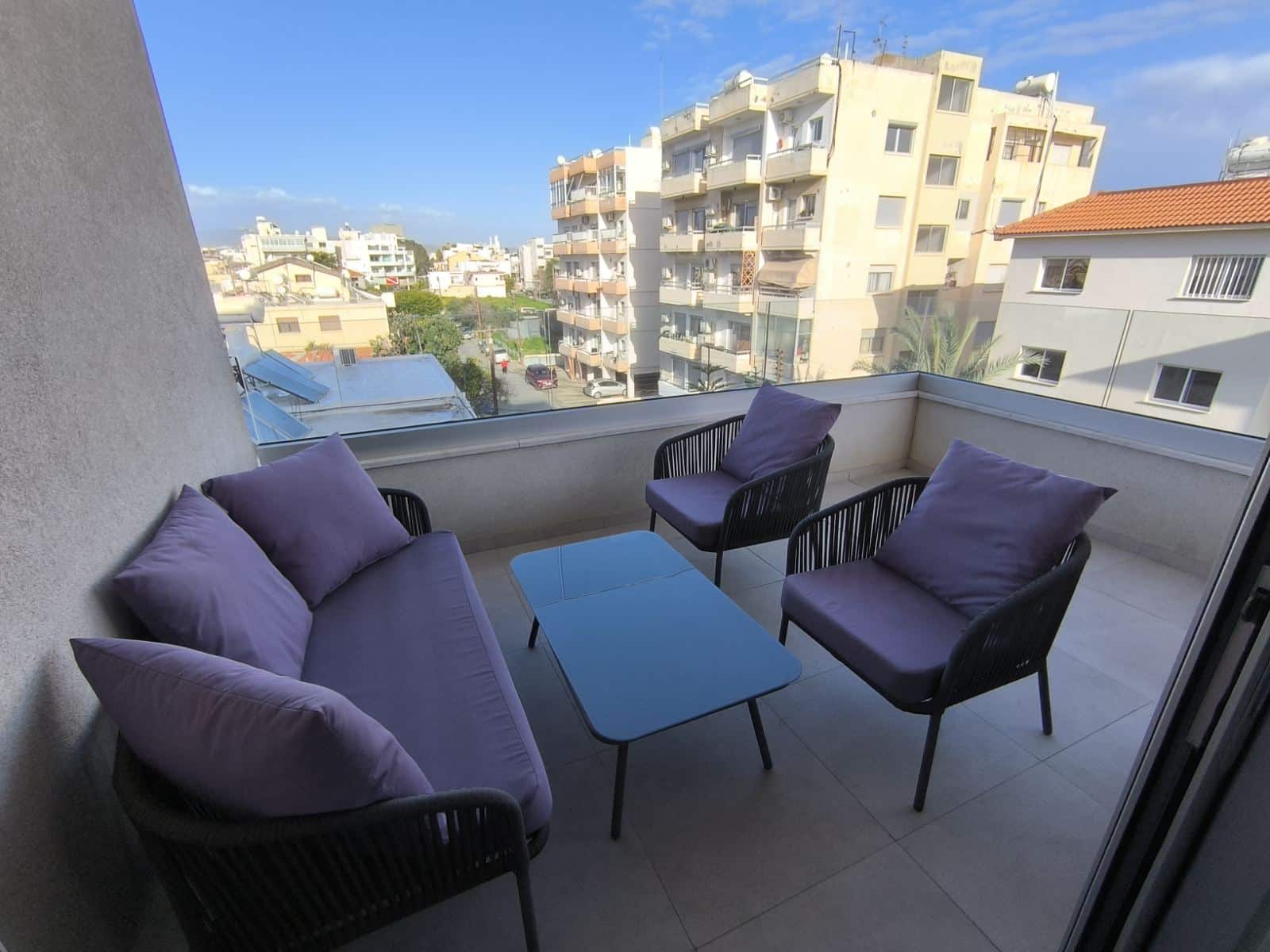 Casa Verano Apt 301 by Ezoria Villas