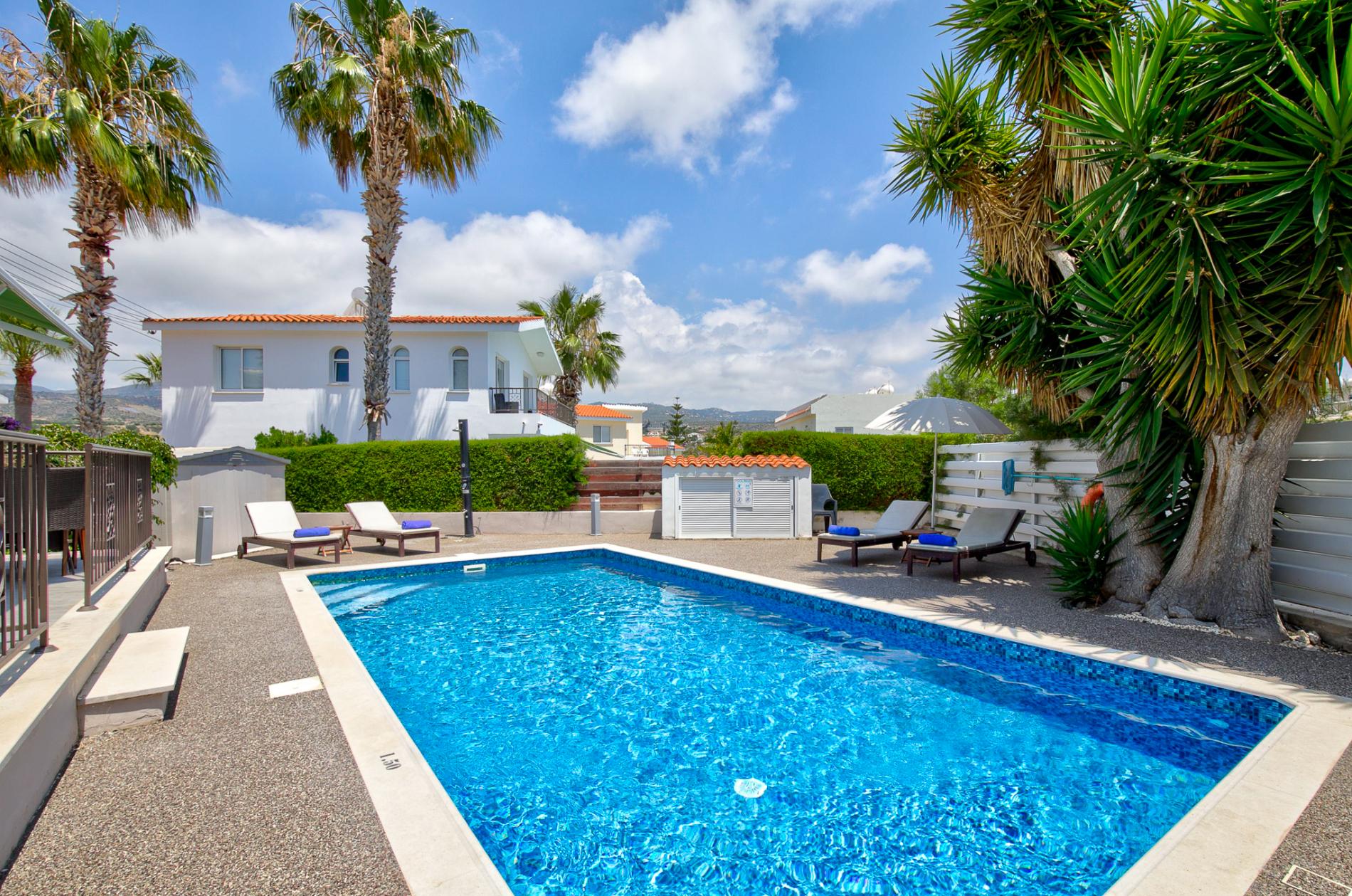 Villa Shiva by Ezoria Villas